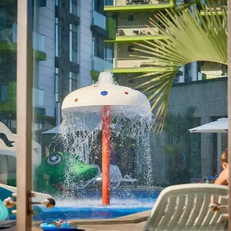 Апартаменты Sunshine Retreat - Pool & *
