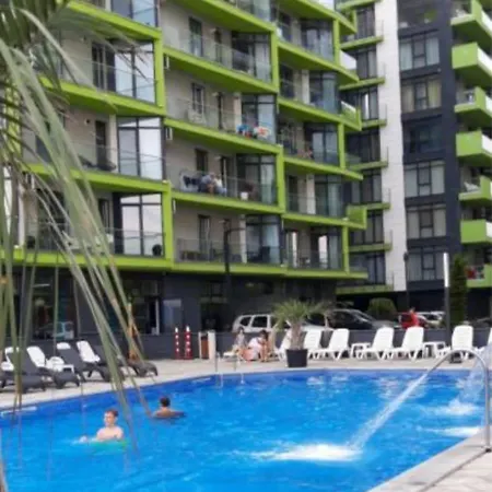 Apartment Sunshine Retreat - Pool & *
